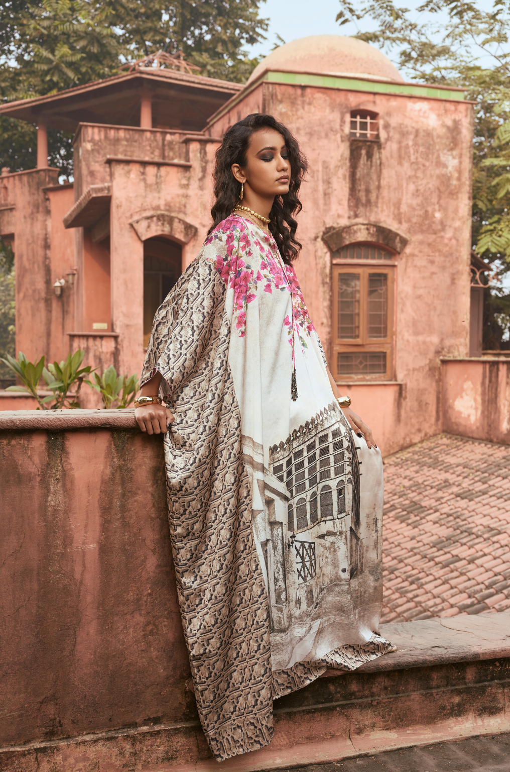 فستان دار الهوى المزهر