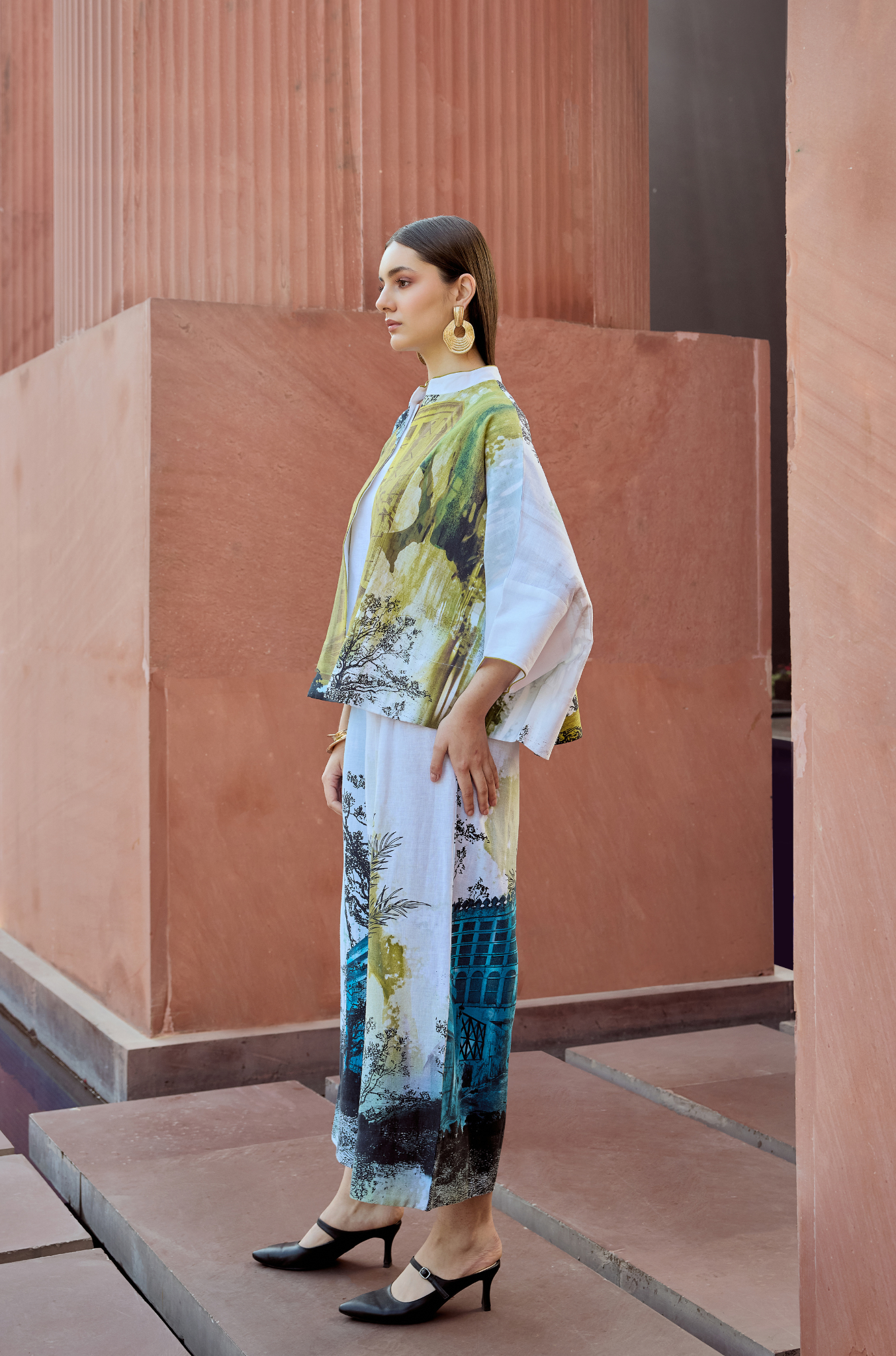 طقم جاكيت منسق من دار الهوى