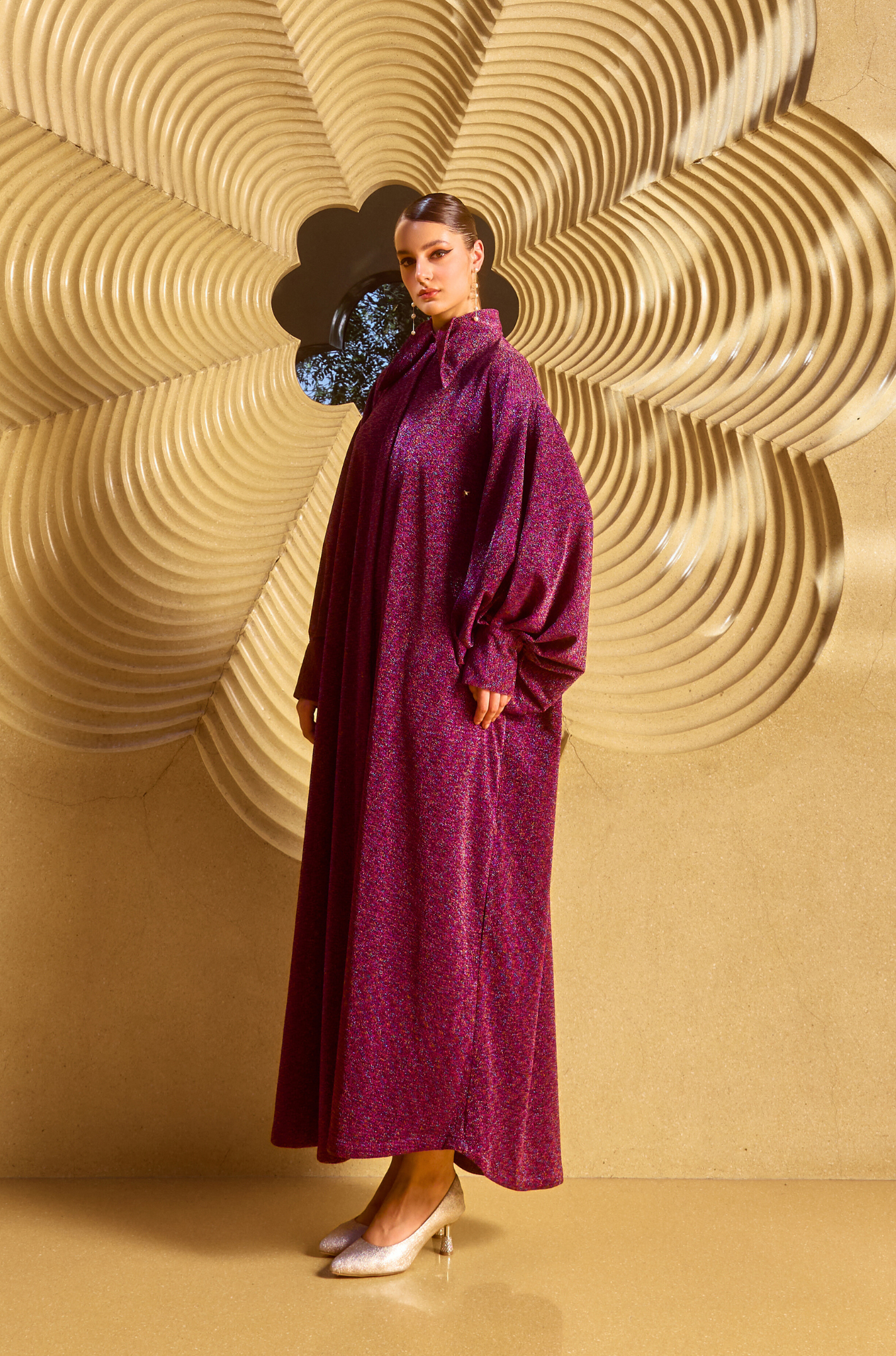 Collar Balloon Sleeve Shiny Gown