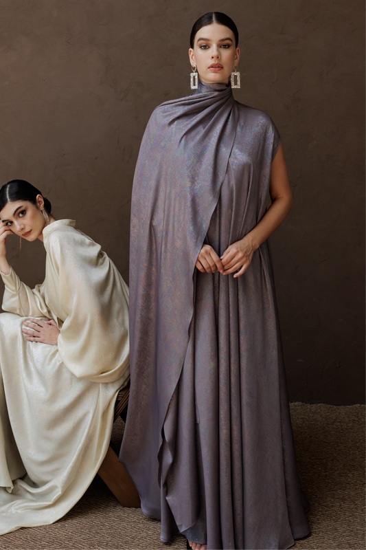 فستان ورداء معدني