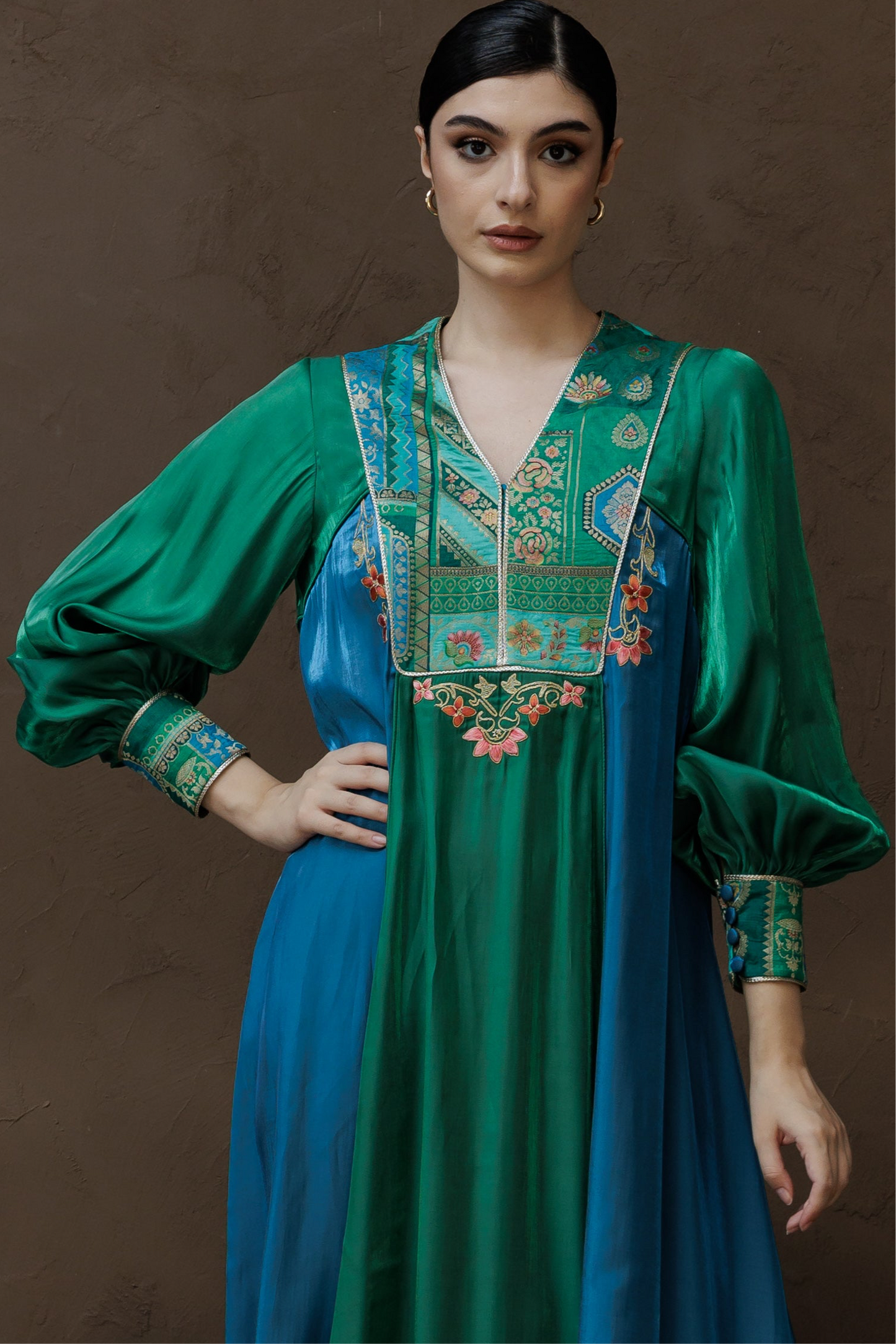 جلابية بالون لامعة