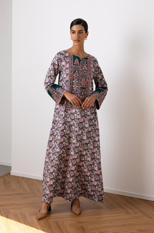 جلابية مزينة بتباين