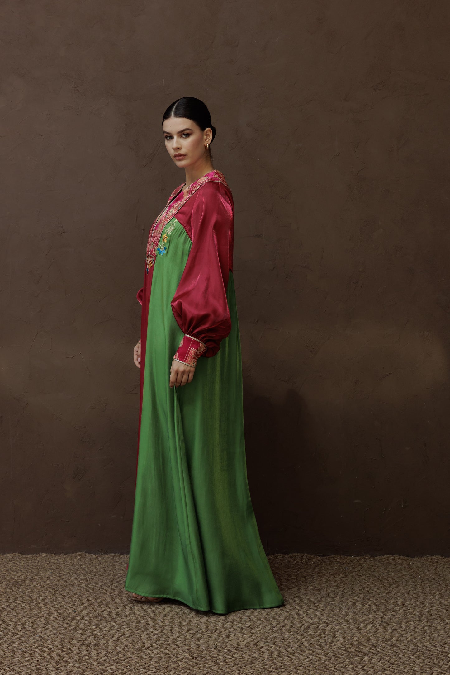 جلابية بالون لامعة