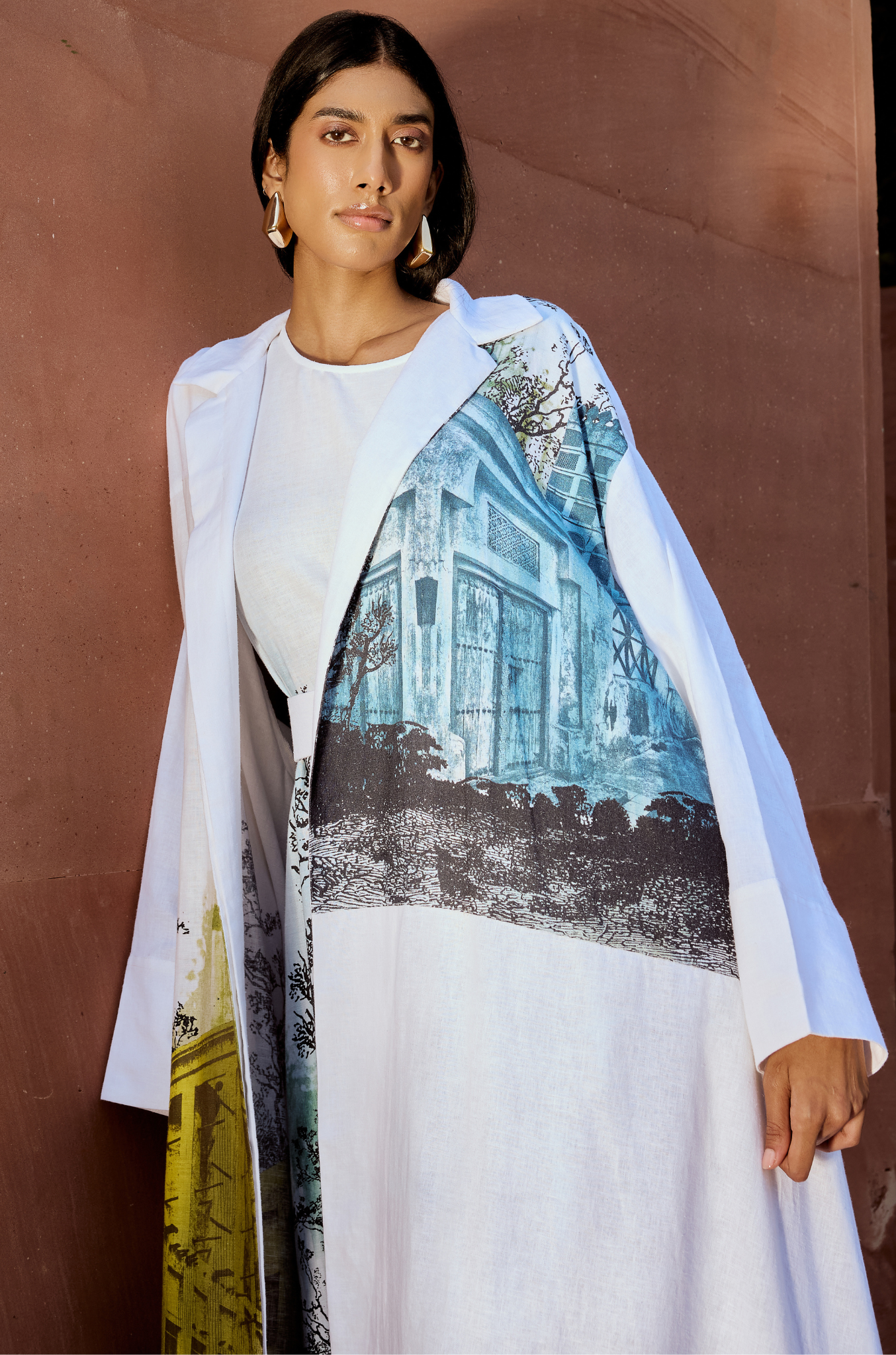 Dar AL Hawa Vibrant Collar Coat