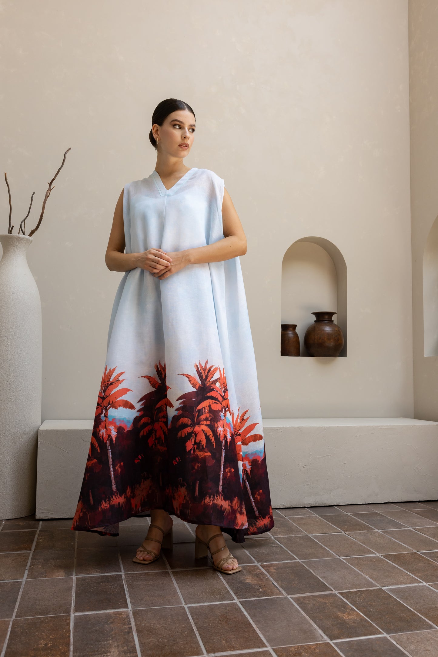 فستان شجرة الموز بدون أكمام