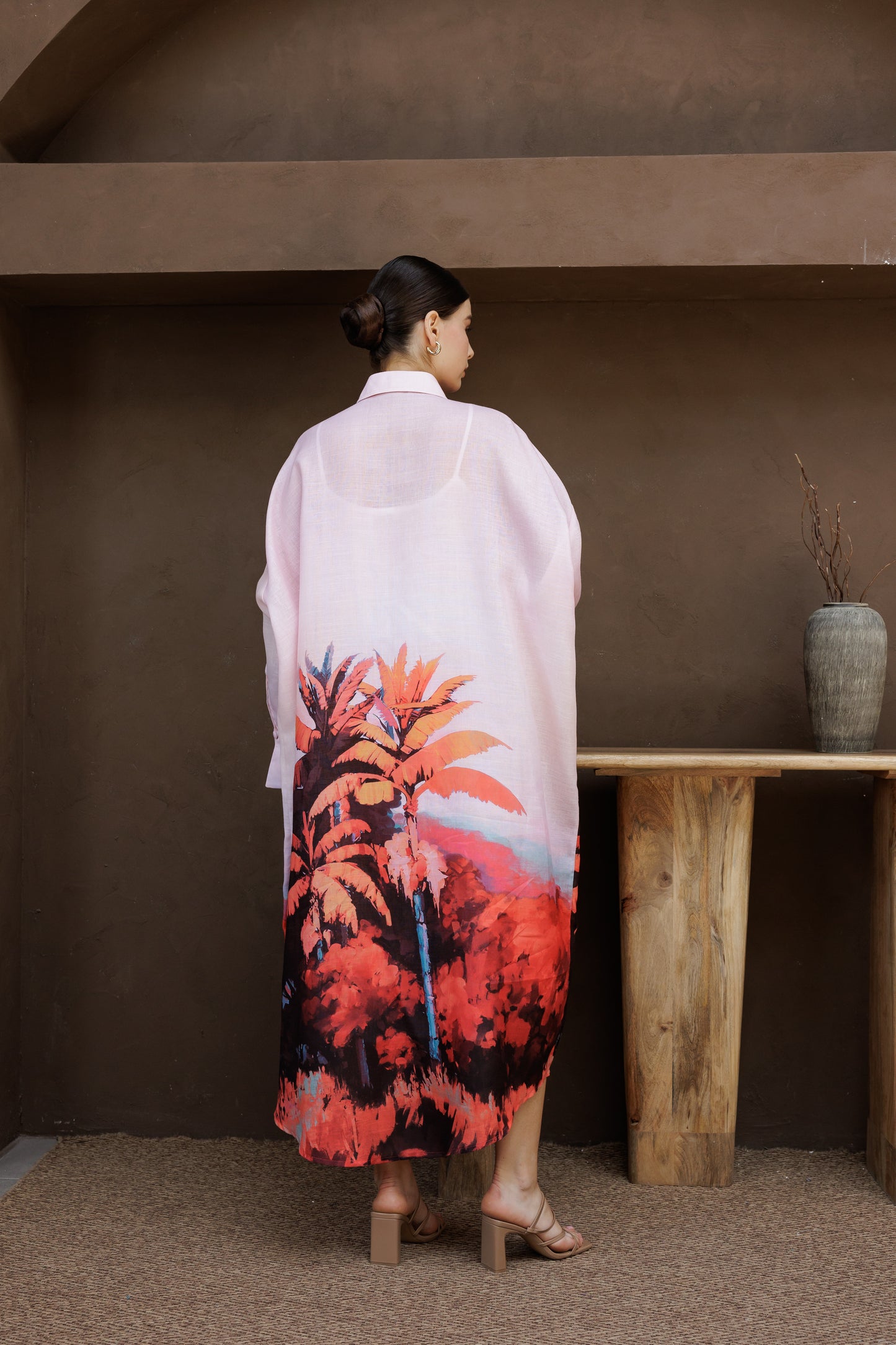 فستان طوق شجرة الموز