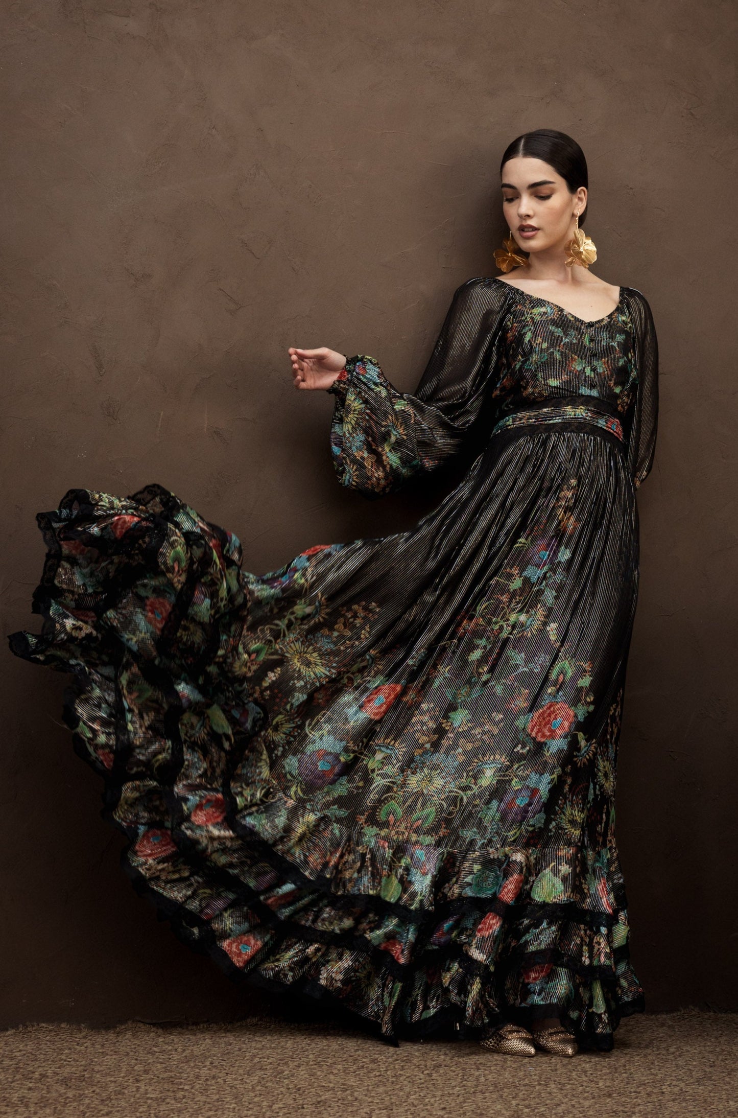 Black Floral Threaded Kaftan