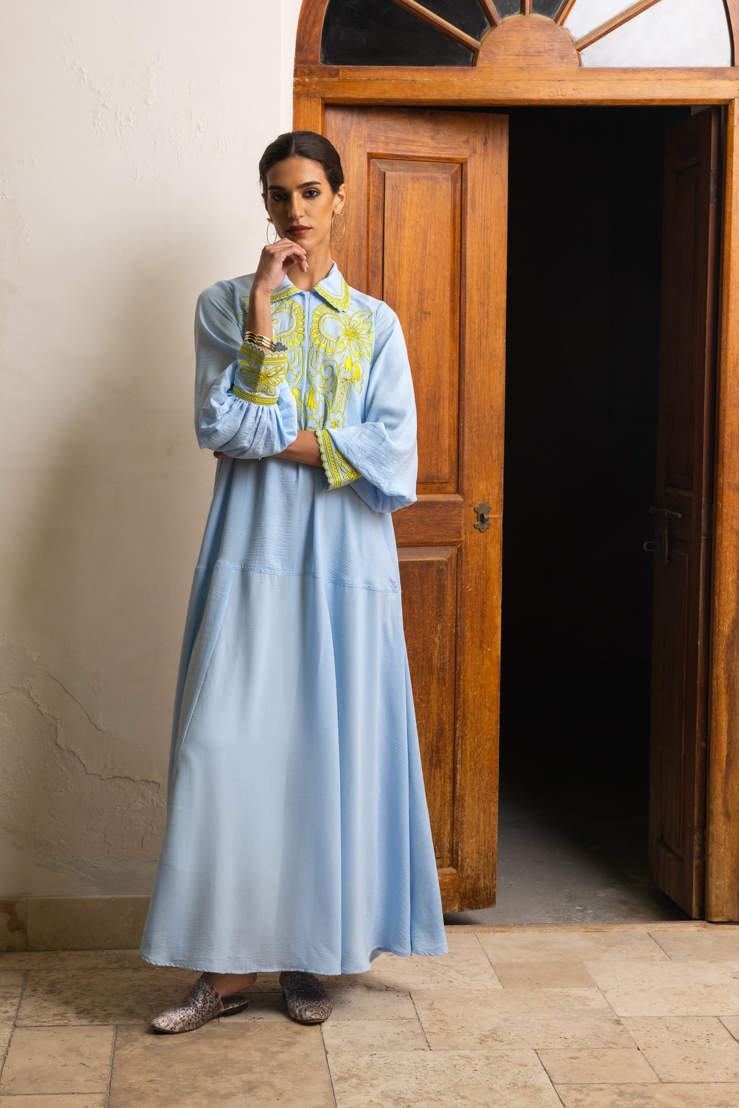 Buttoned Floral Embroidered Jalabiya