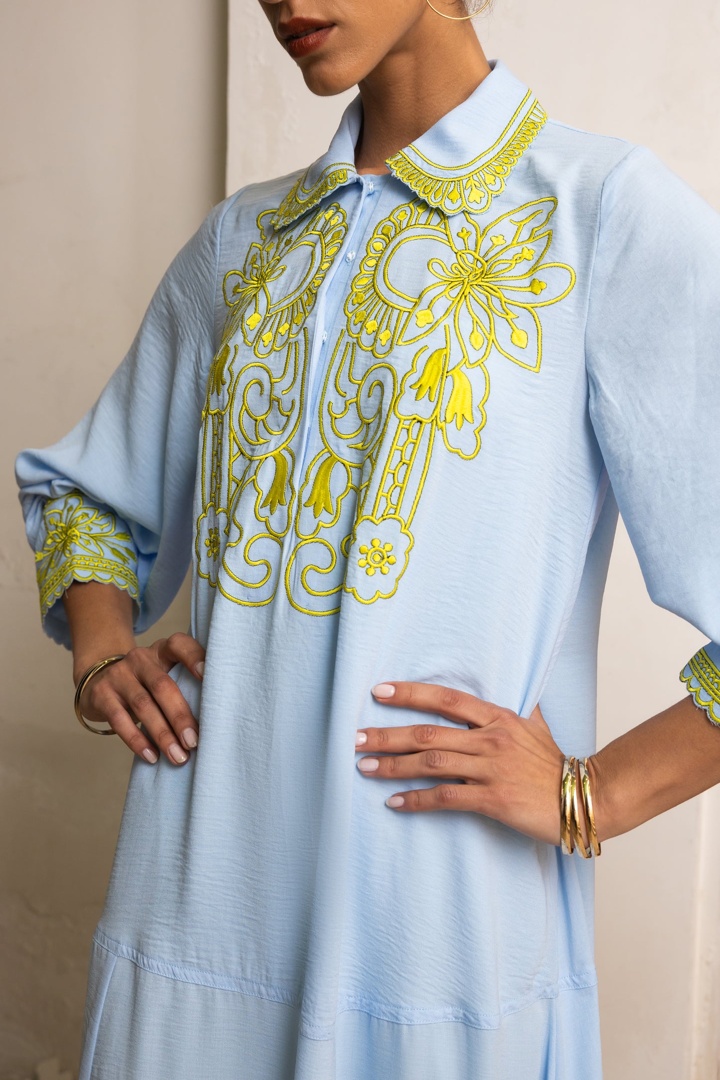 Buttoned Floral Embroidered Jalabiya