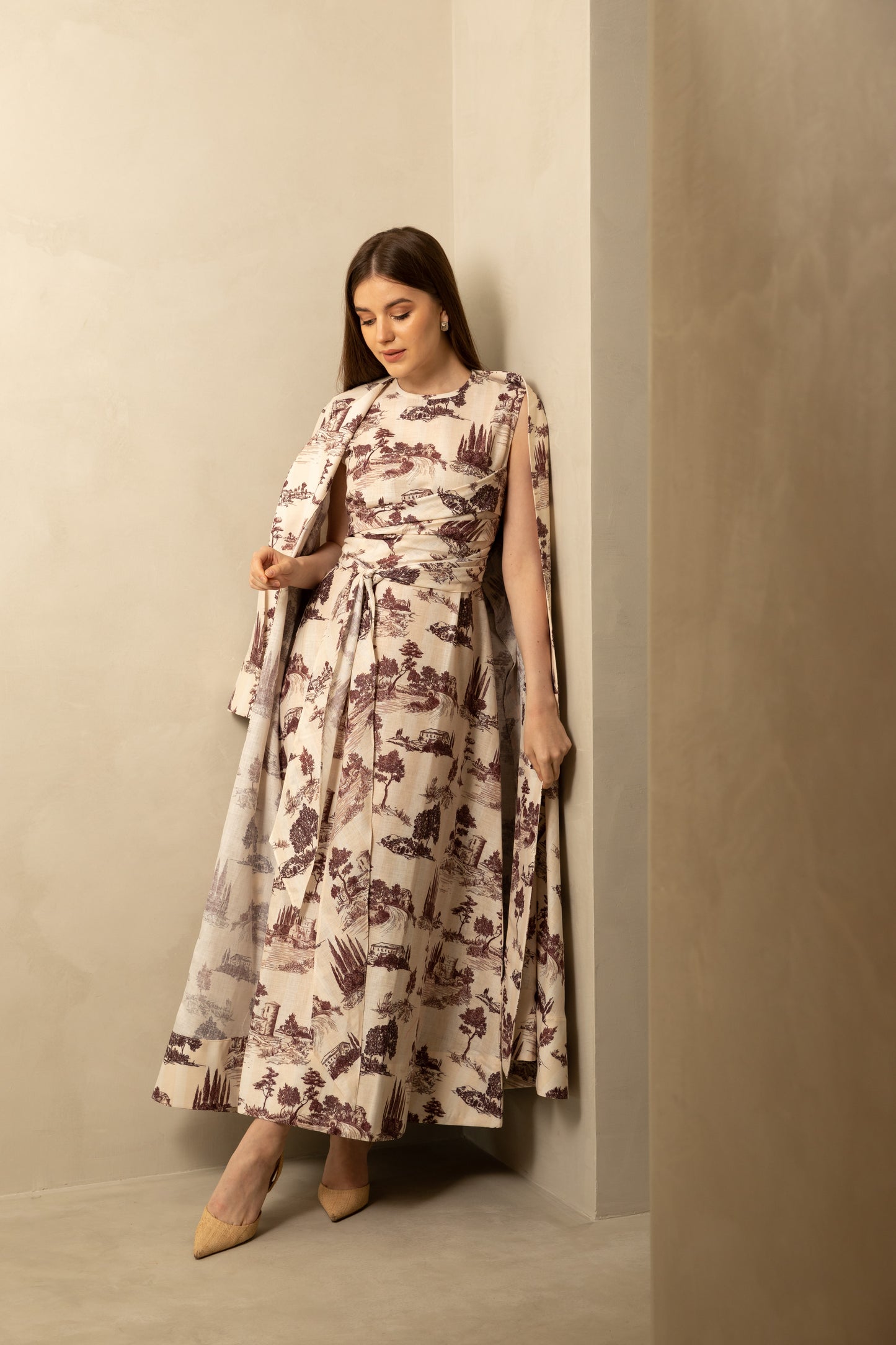 فستان ميدي بتصميم ريترو كستنائي