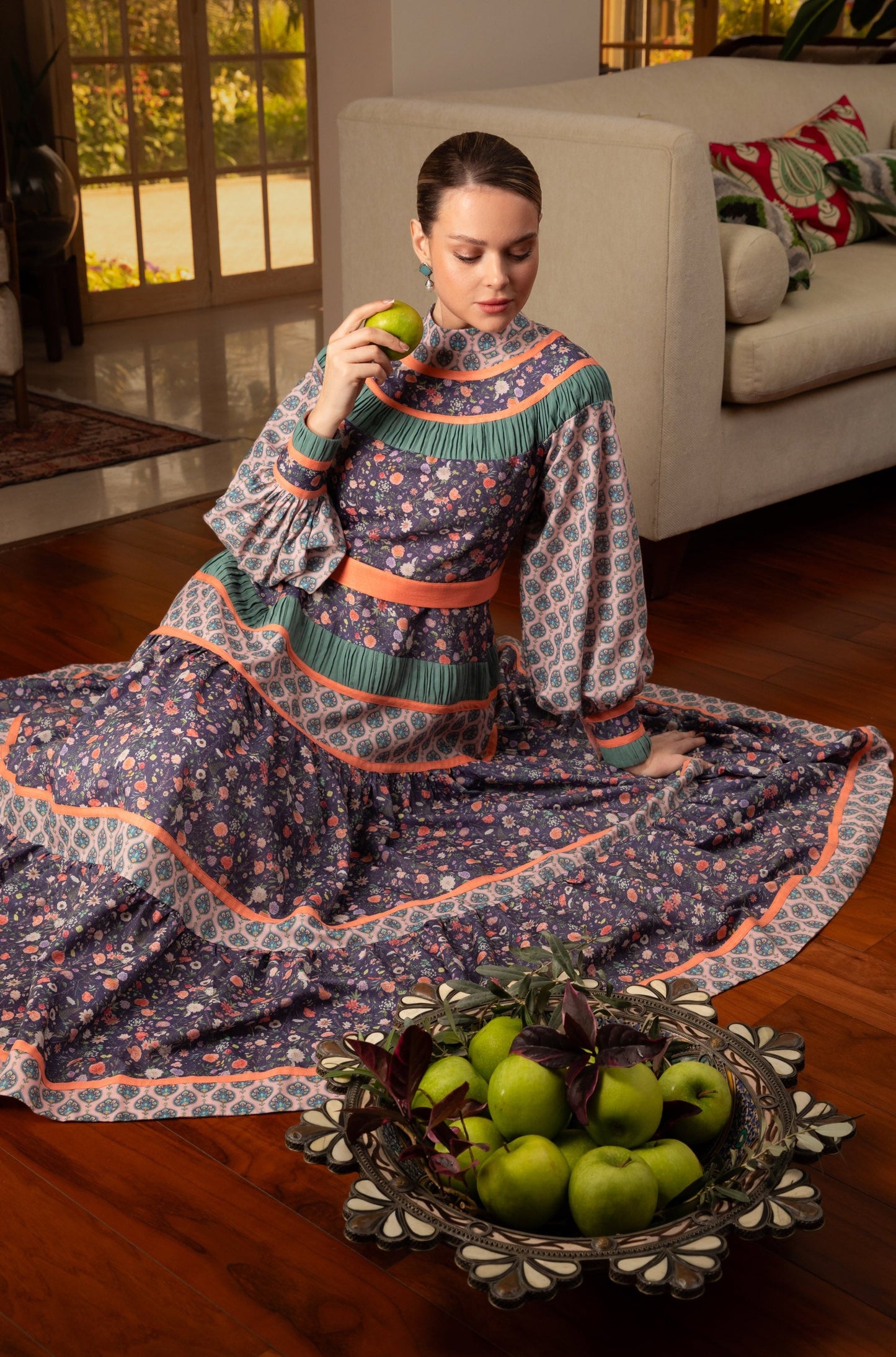 جلابية ميني مخصرة برقع الزهور