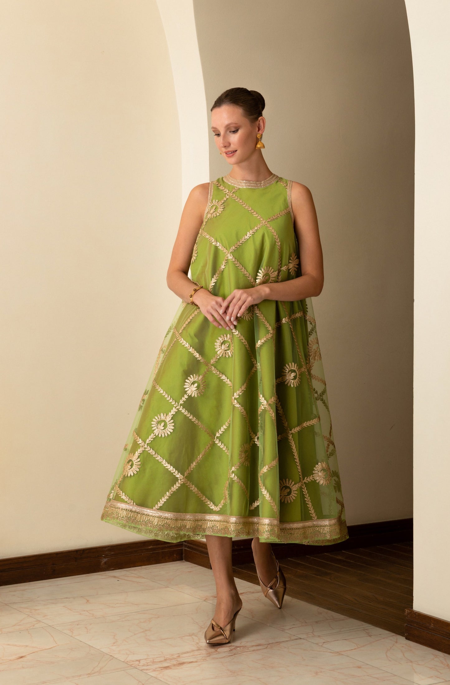 Sleeveless Golden Embroidery Dress - Anmar Couture