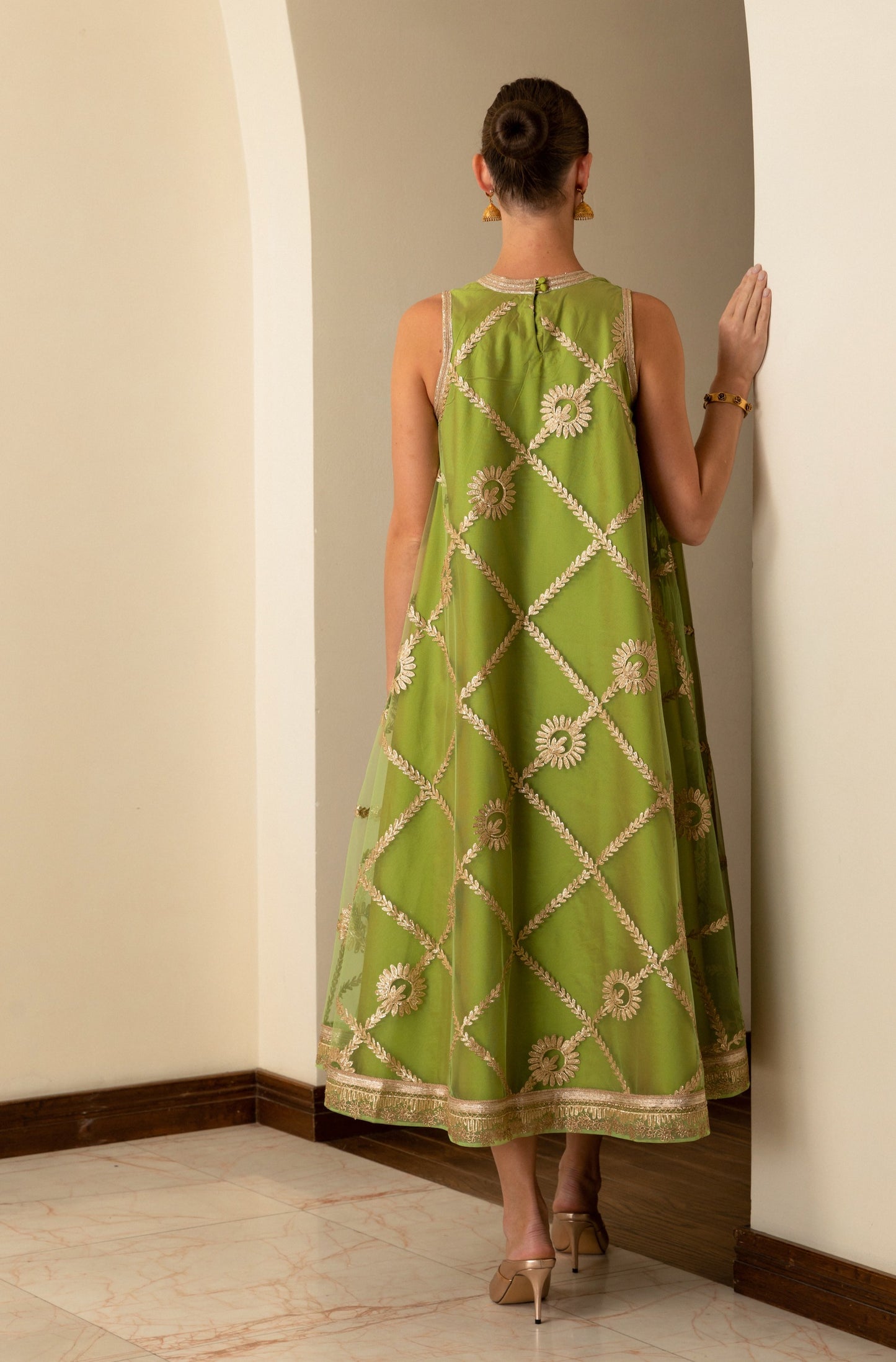 Sleeveless Golden Embroidery Dress - Anmar Couture
