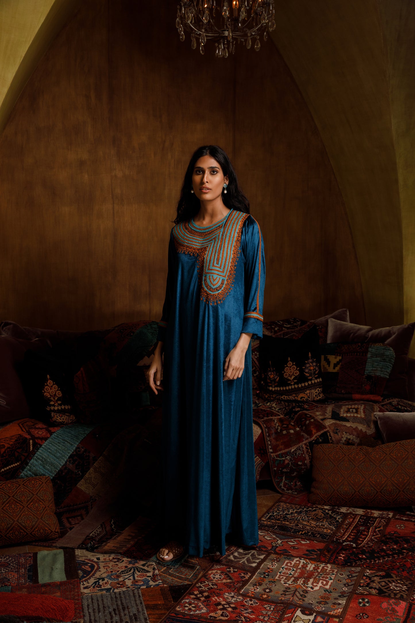 Velvet Embroidered Jalabiya - Anmar Couture