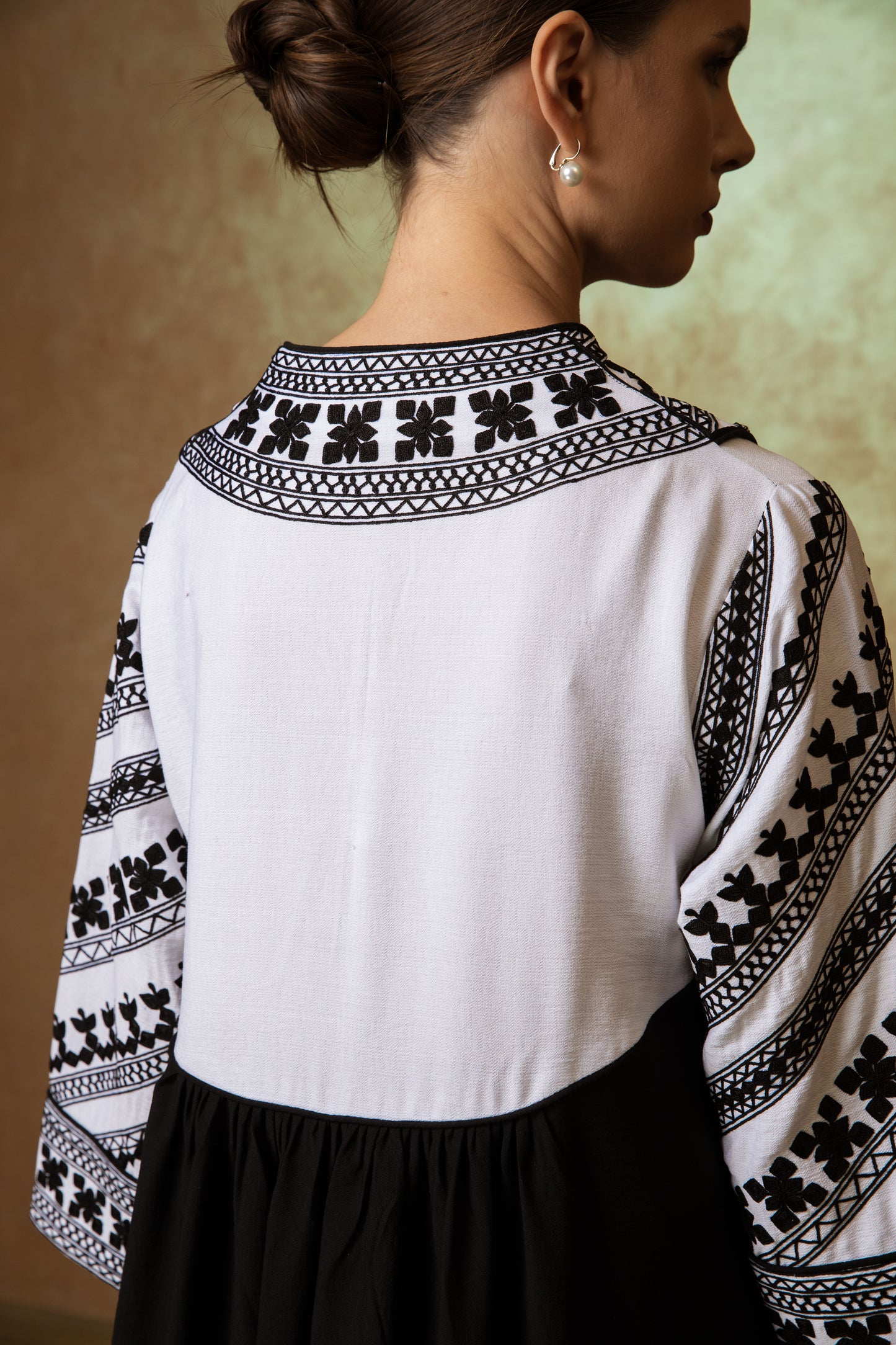 Black & White jalabiya - Anmar Couture