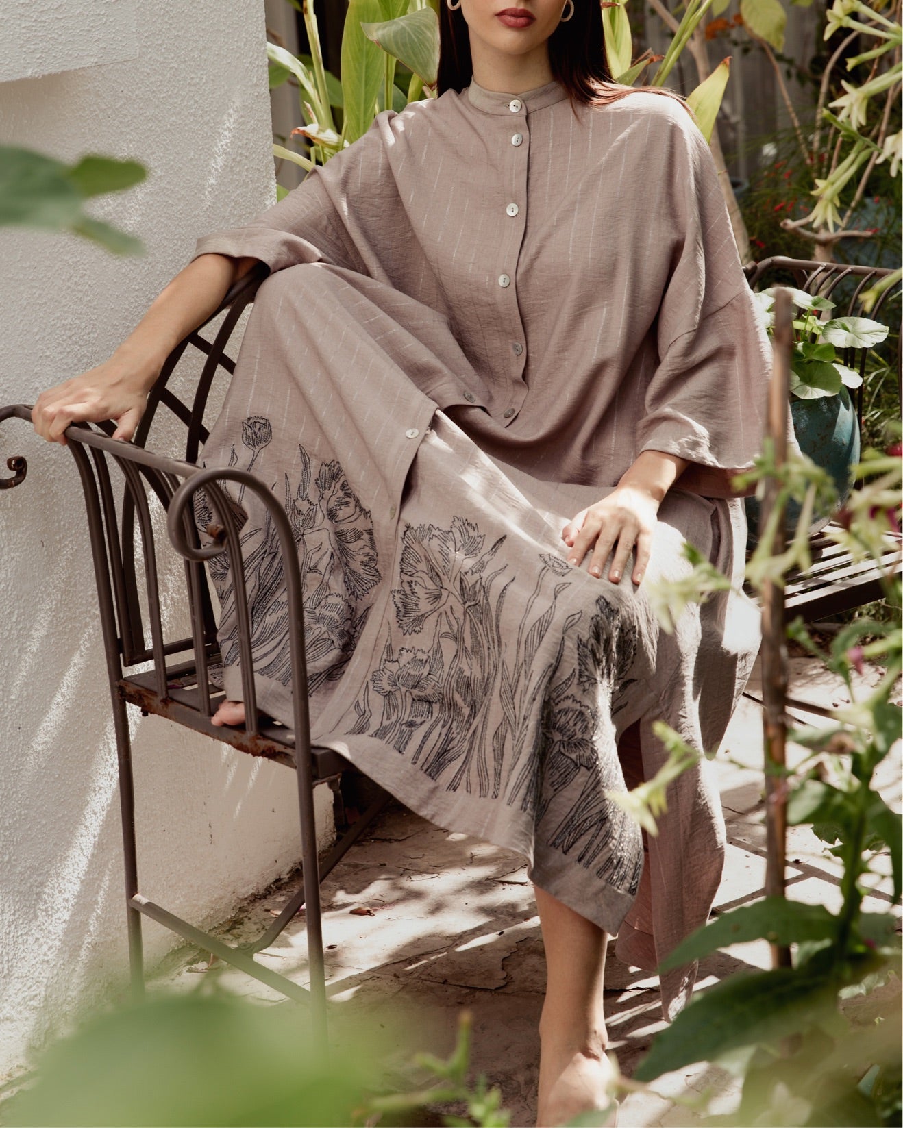 فستان قميص مخطط متوسط الطول