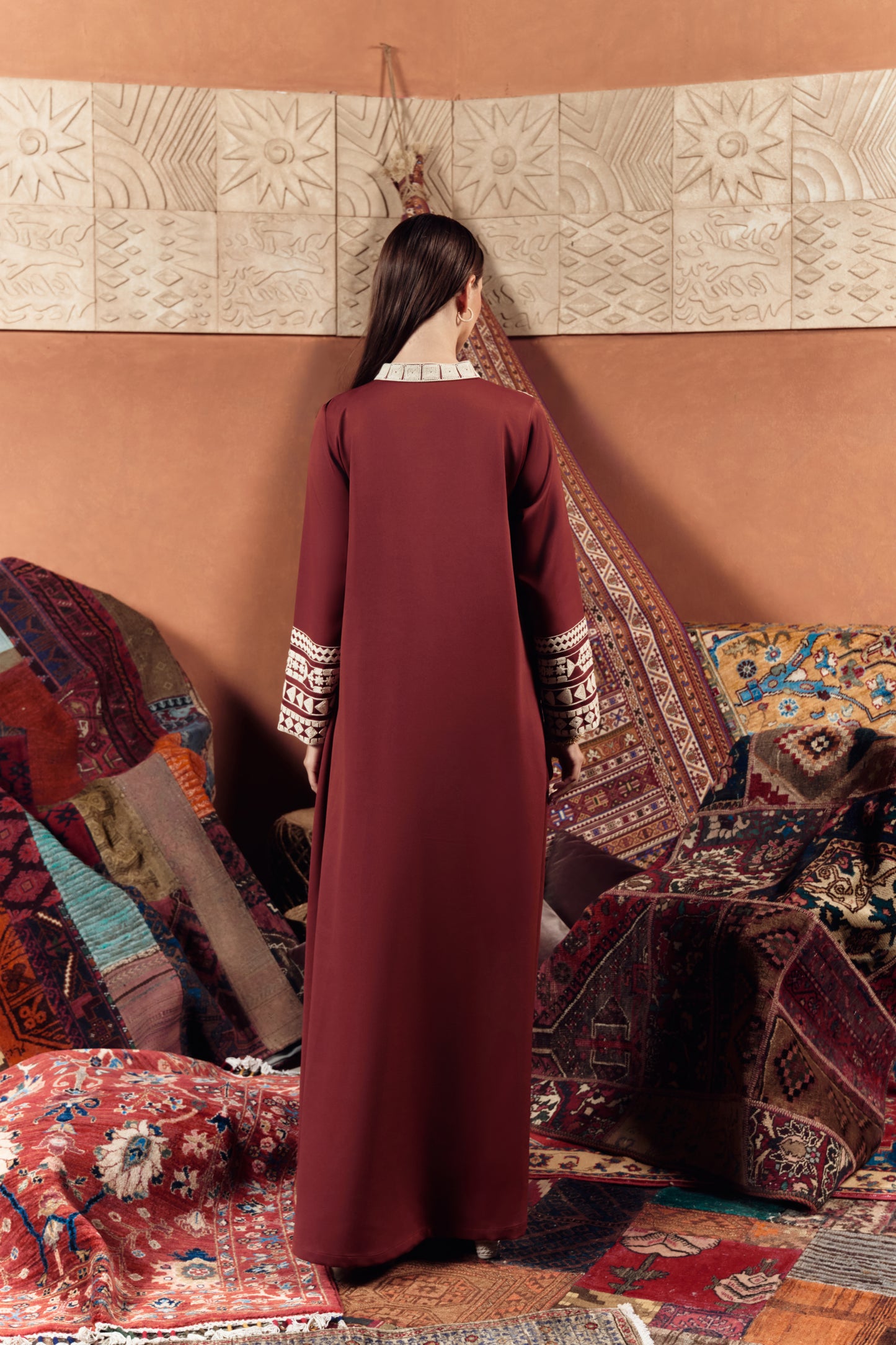 Desert Geometric Embroidered Jalabiya