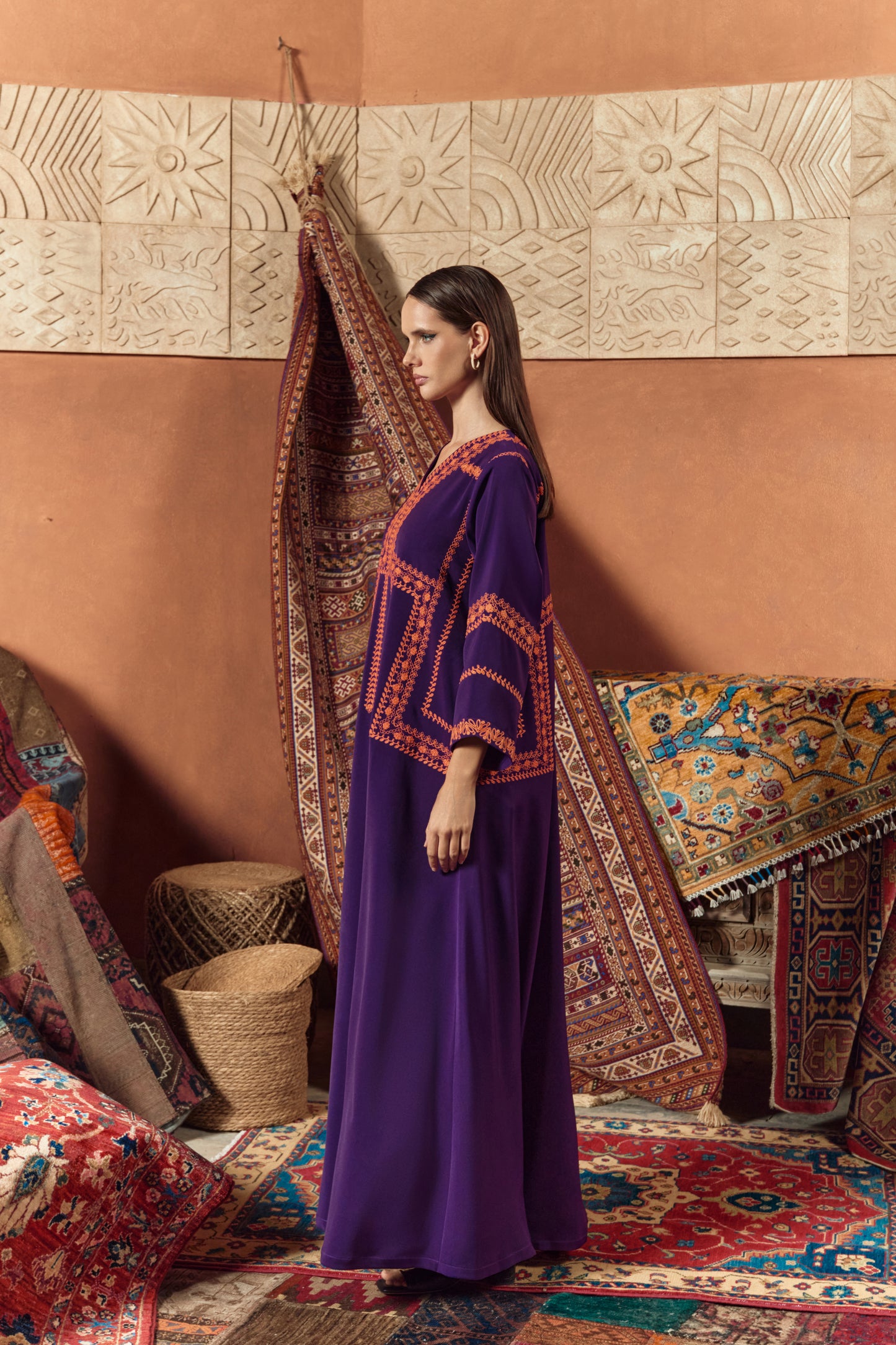 Traditional Geometric Embroidered Jalabiya