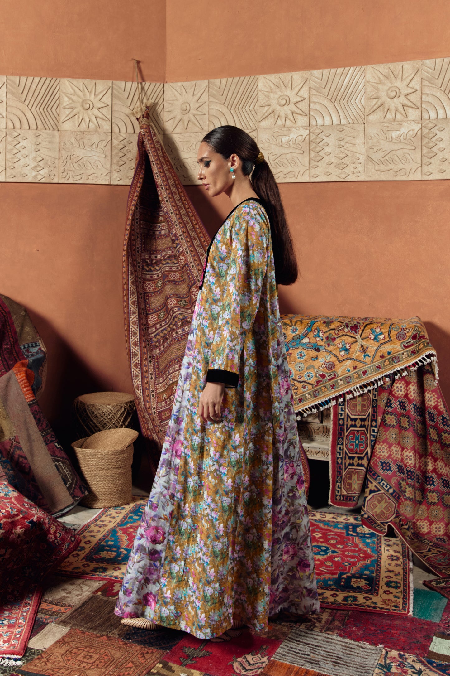 Rain Blossom Embroidered Jalabiya