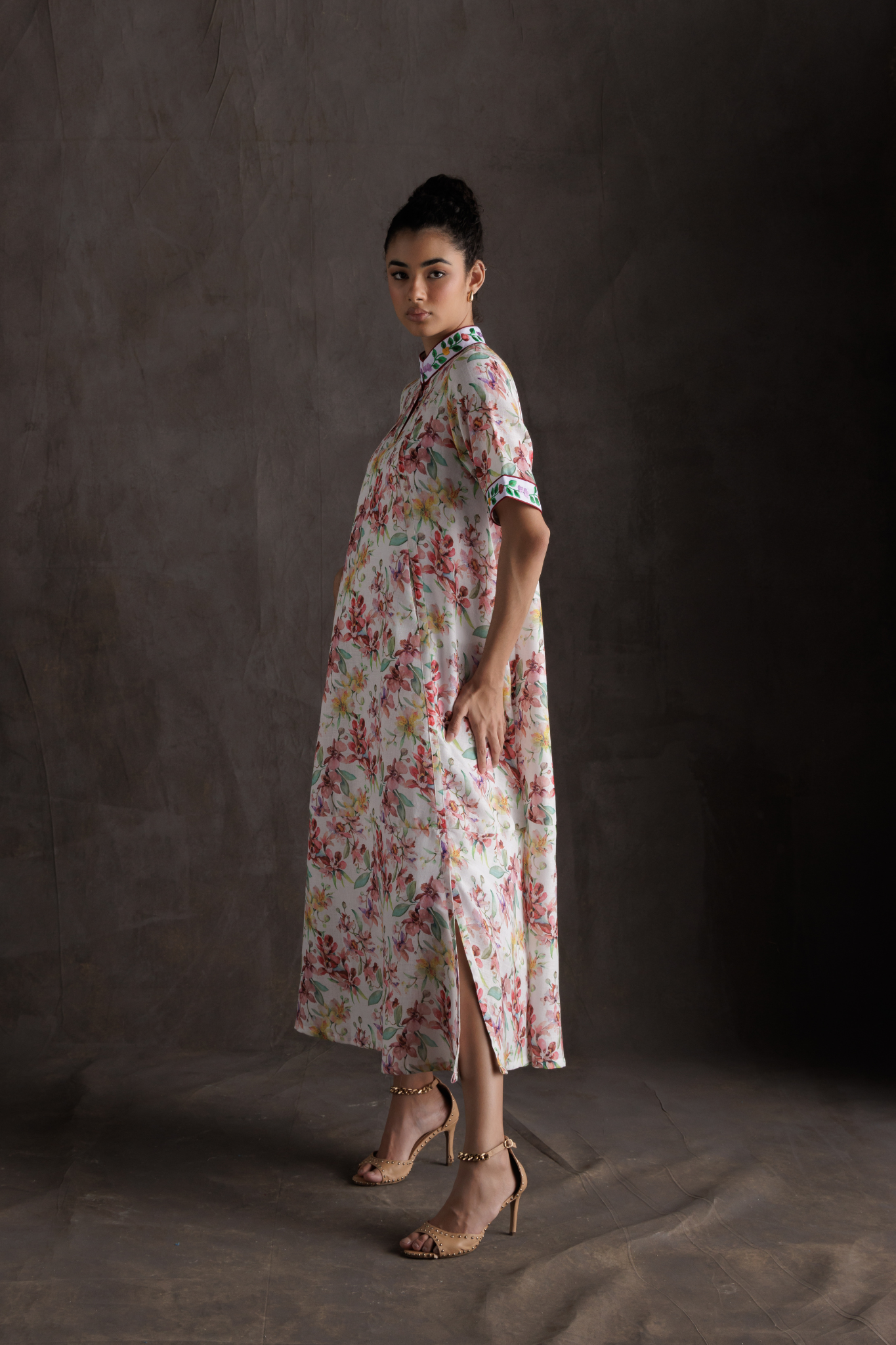Blossom Collar Midi Dress