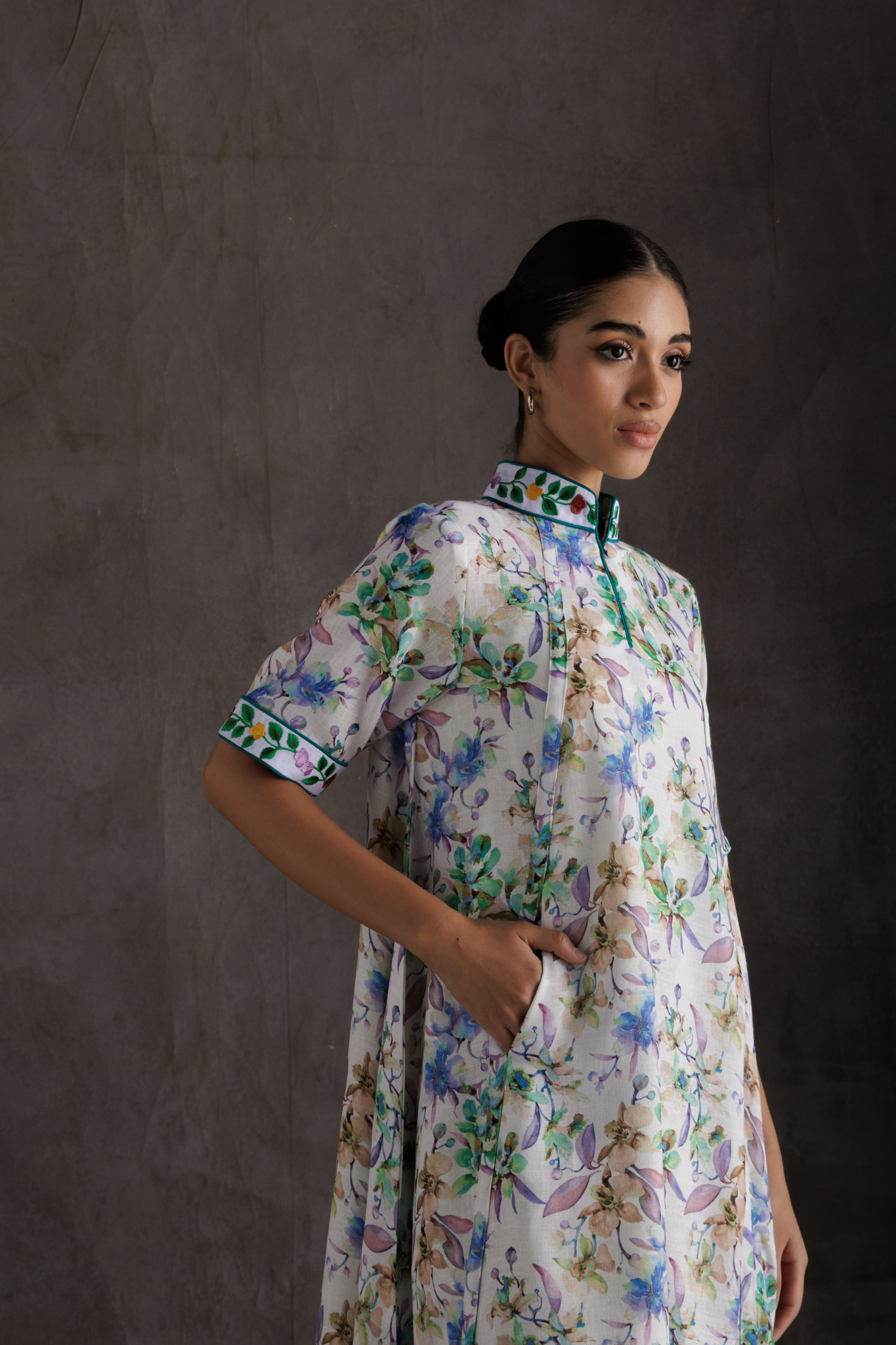 Blossom Collar Midi Dress