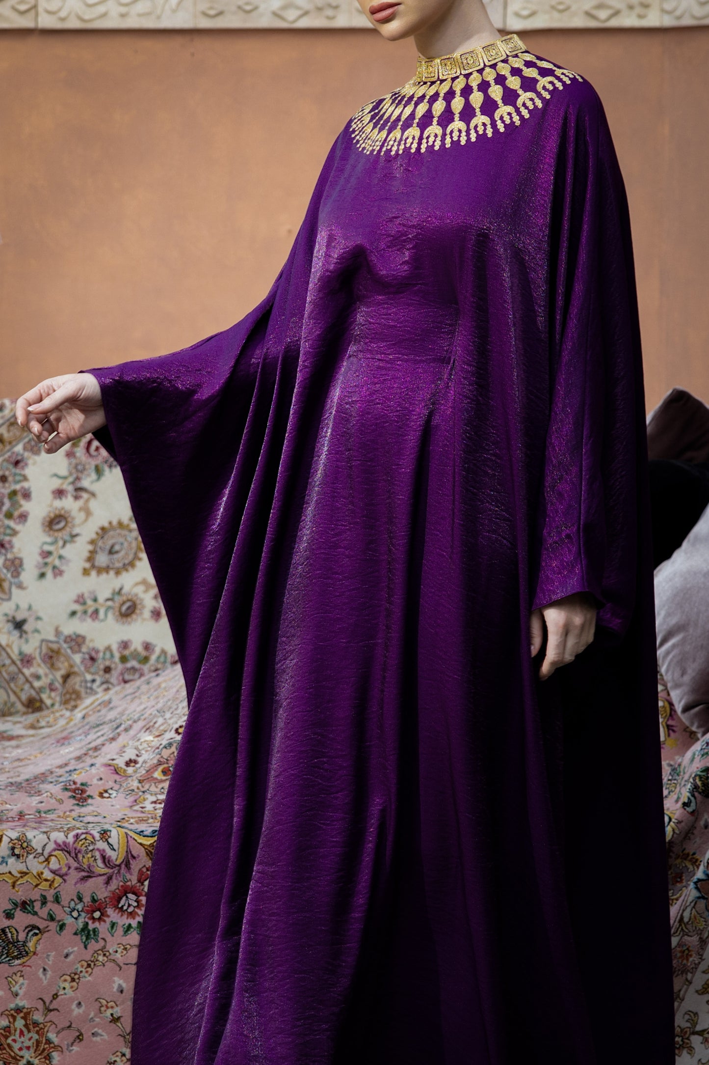 The Merta’sha kaftan violet