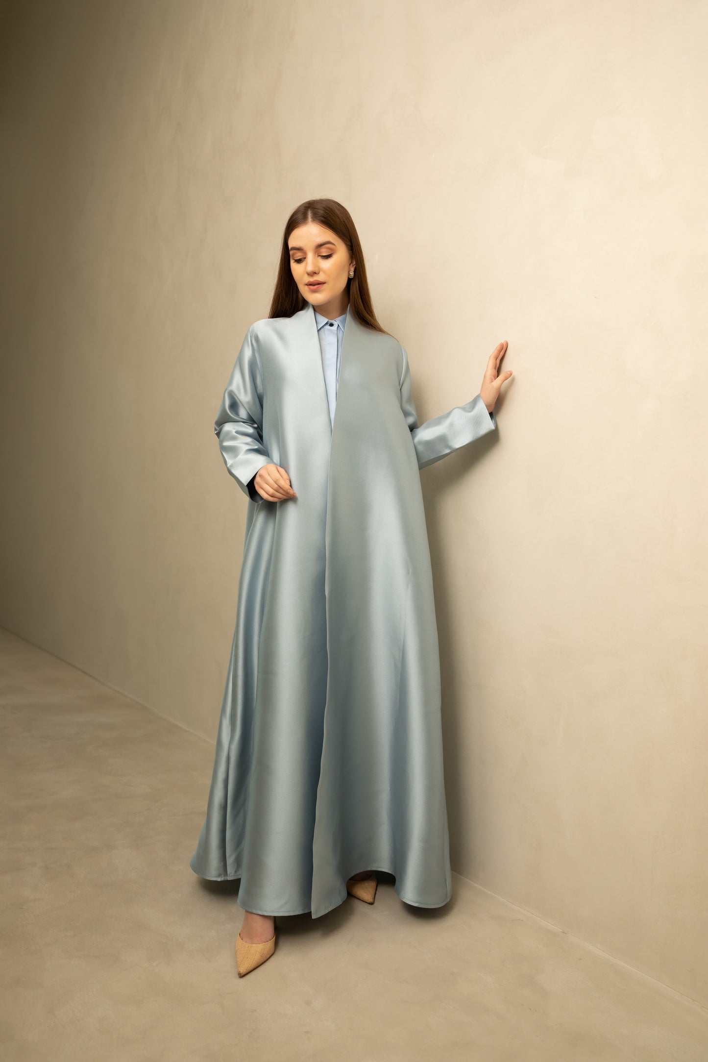 The Tafta abaya