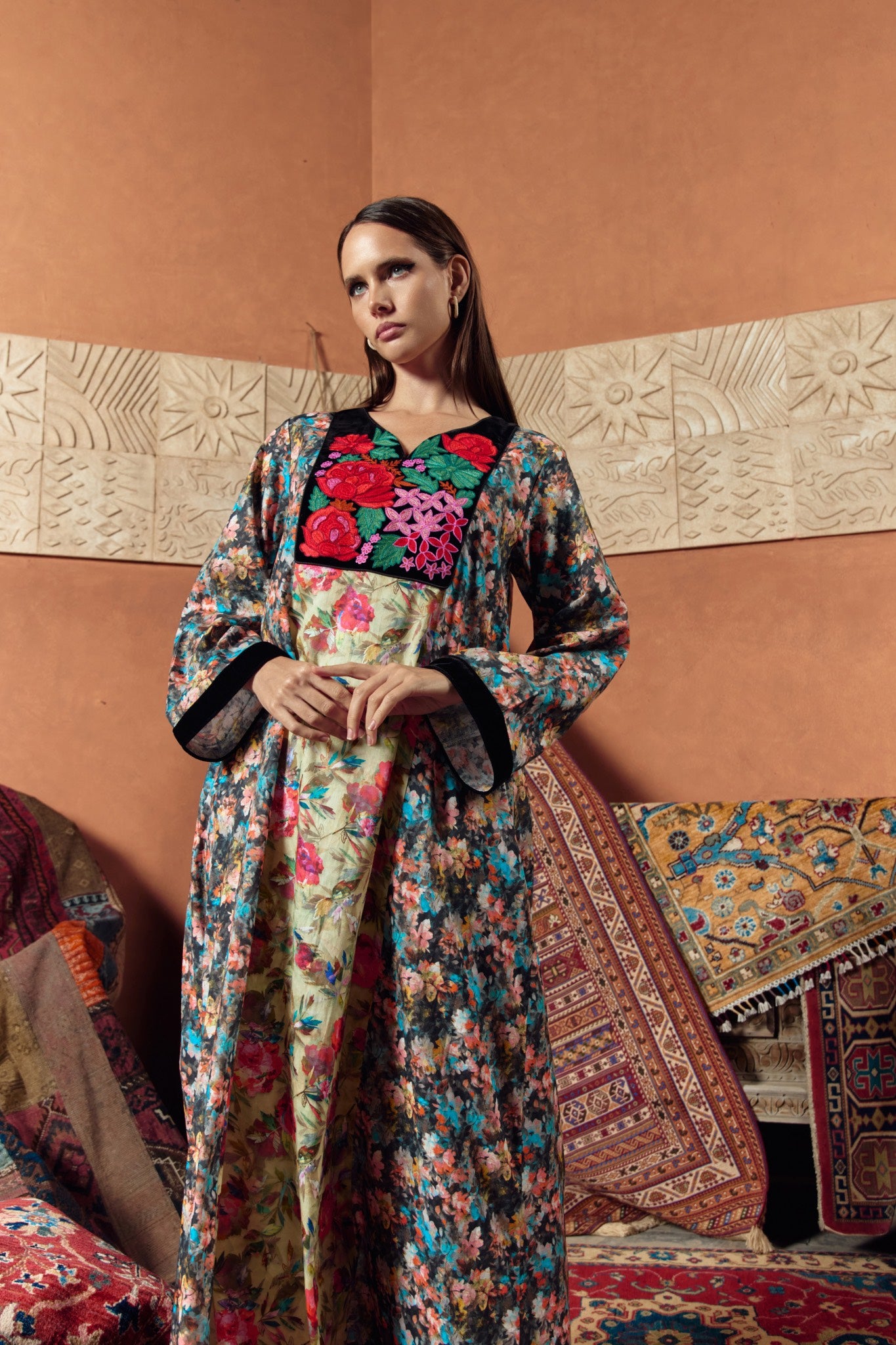 Rain Blossom Embroidered Jalabiya
