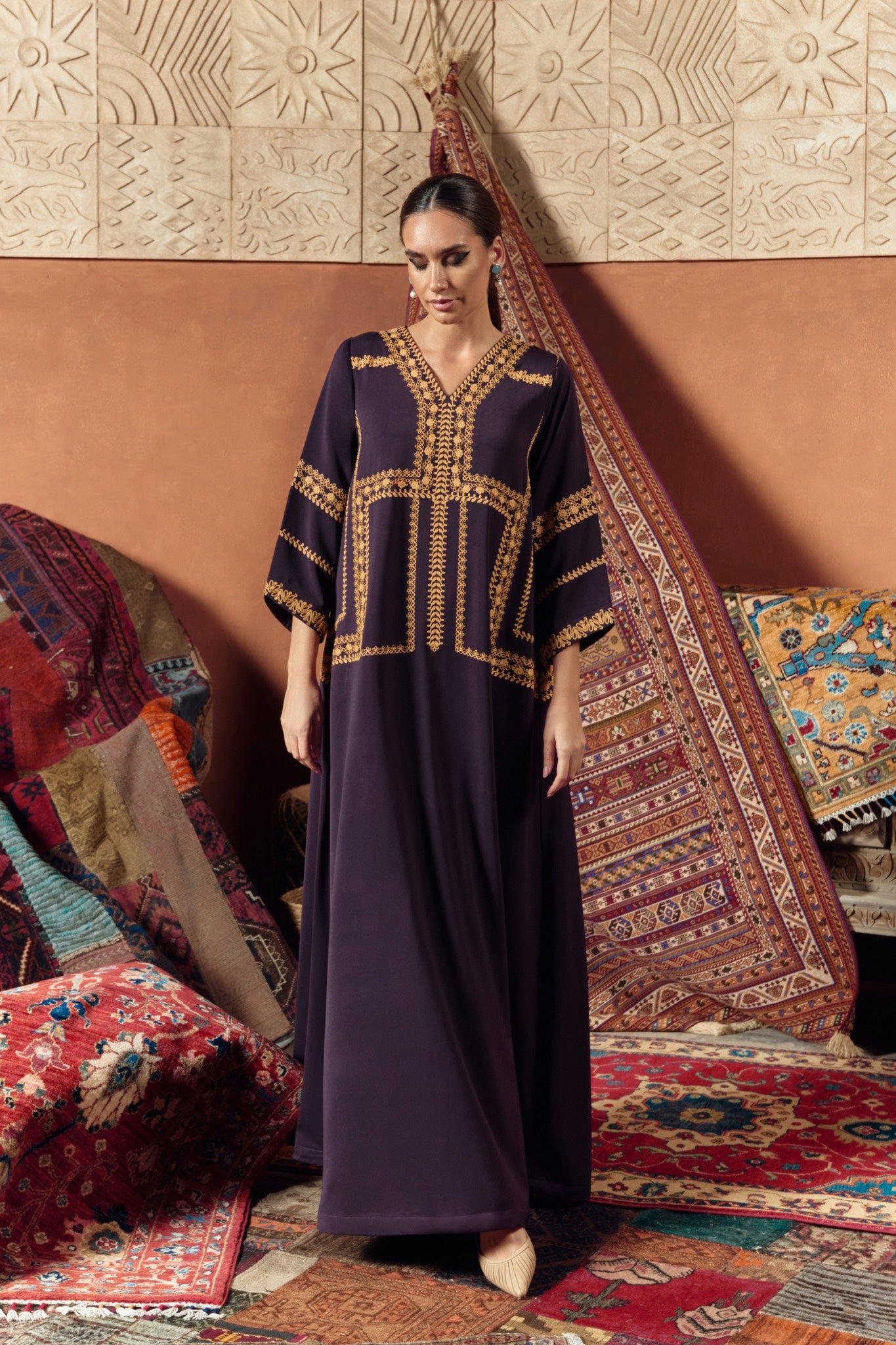 Traditional Geometric Embroidered Jalabiya