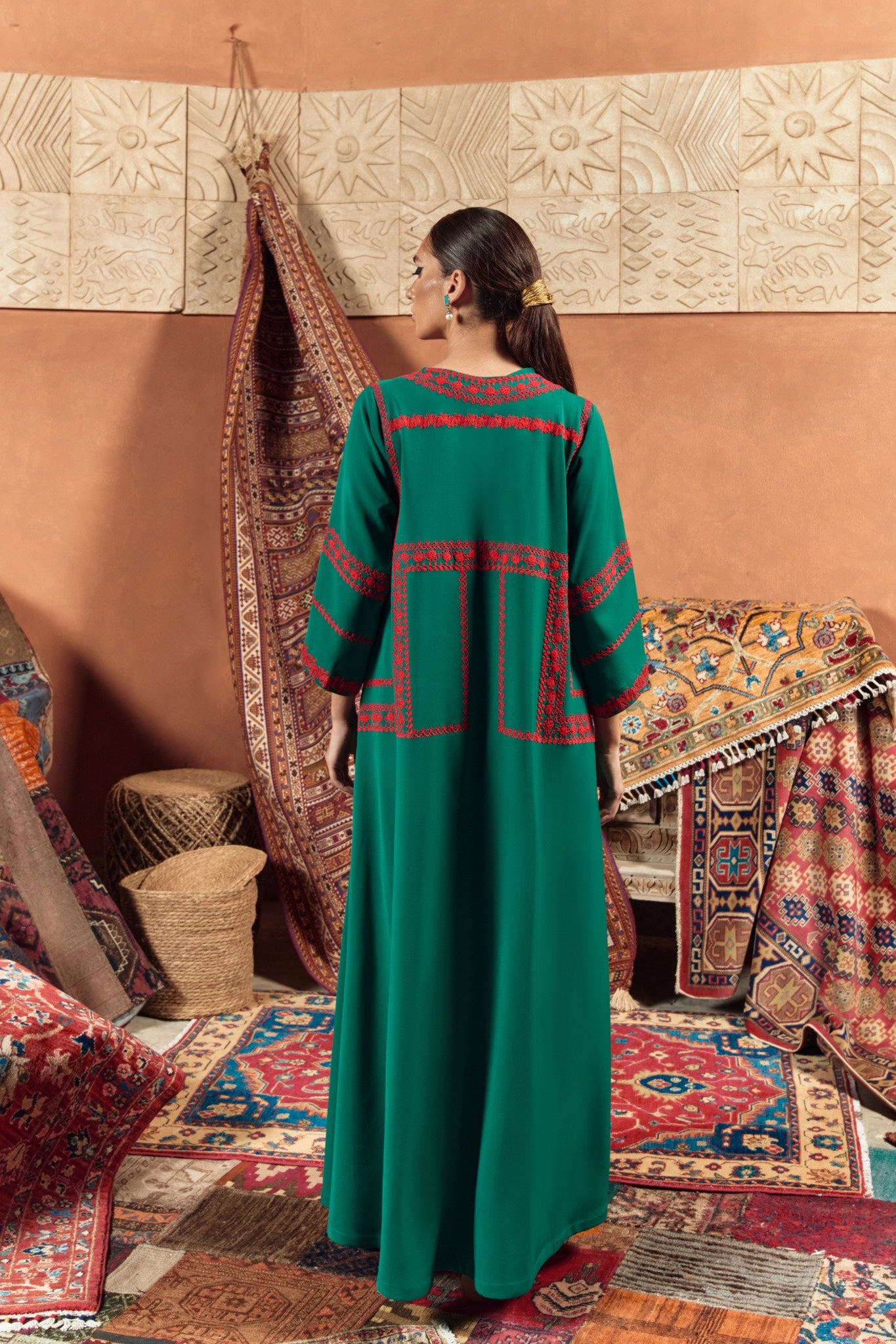 Traditional Geometric Embroidered Jalabiya