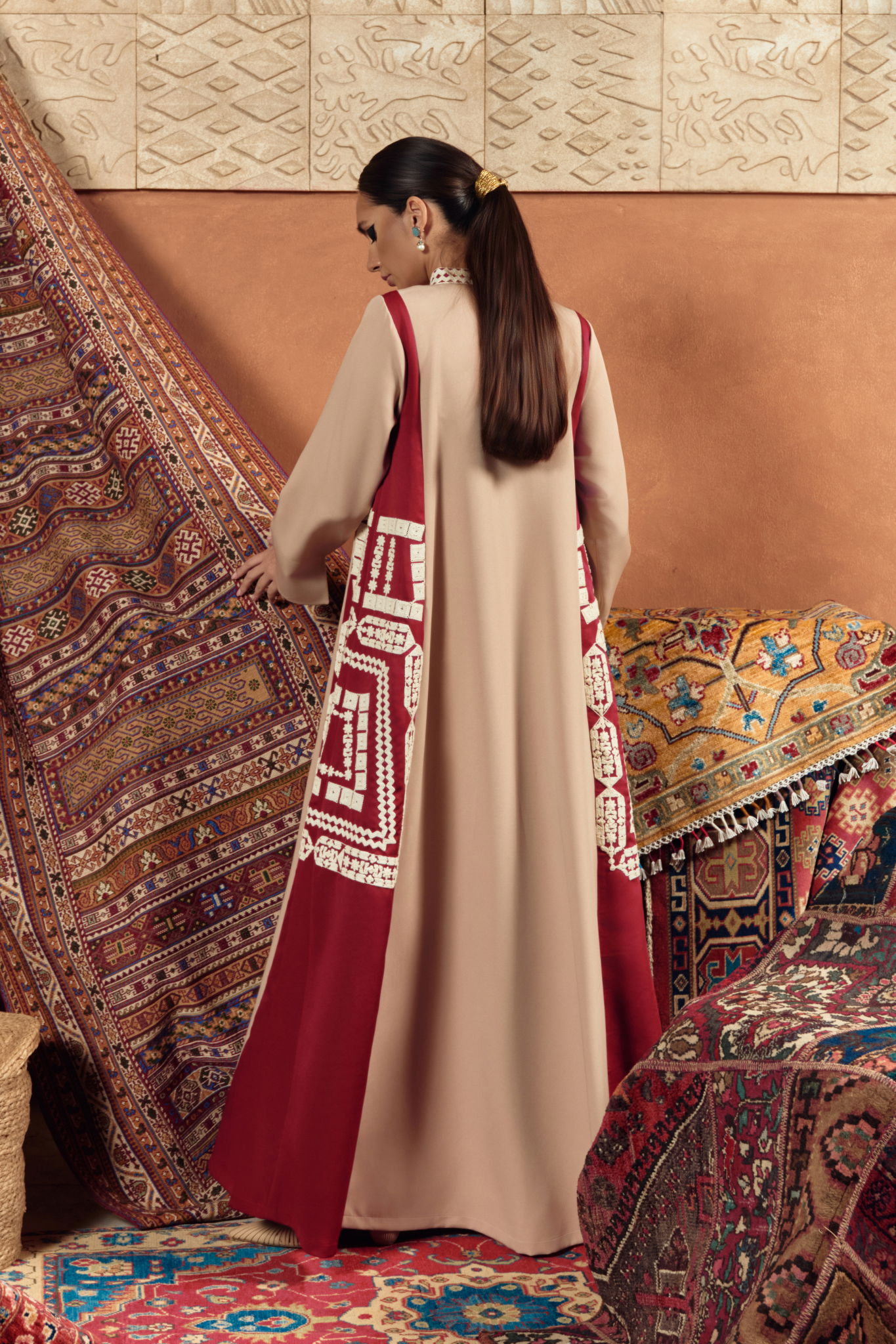 Naqsh Geometric Embroidery Jalabiya