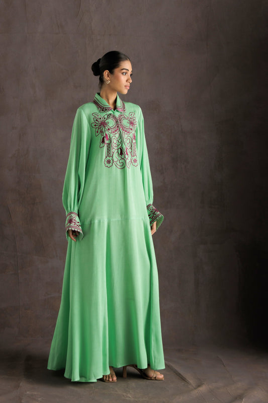Buttoned Floral Embroidered Jalabiya - Green