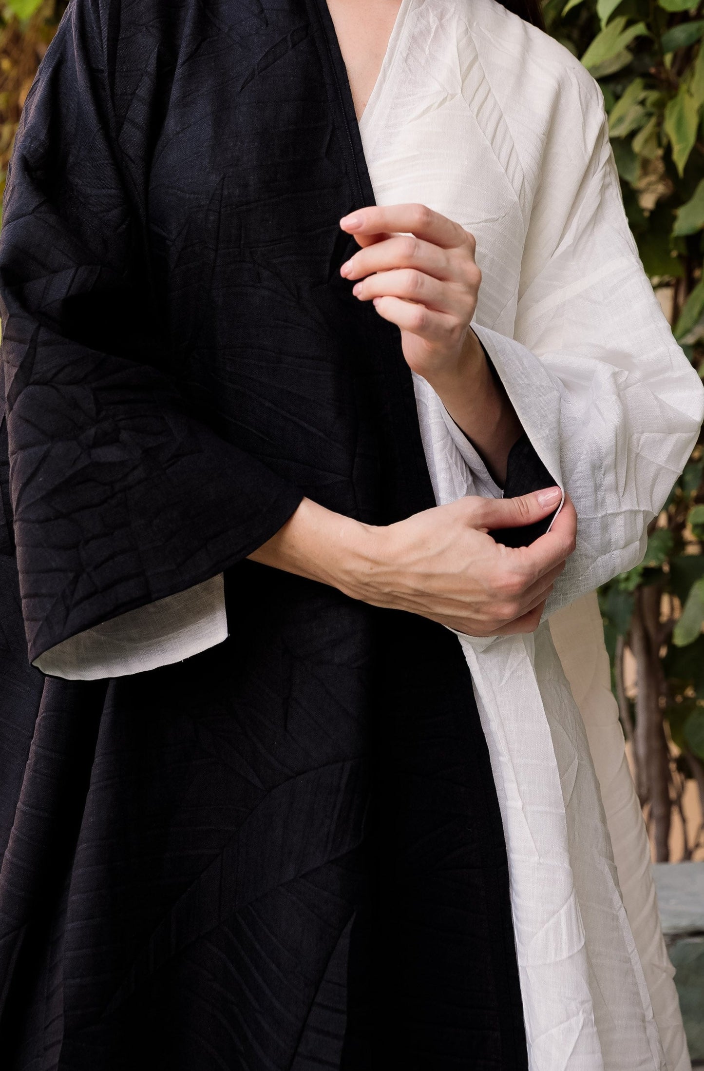 Leaf Textured Black & White Abaya - Anmar Couture