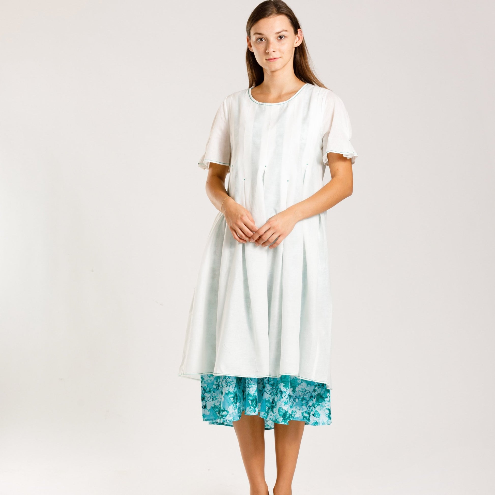 short white dress with printed lining - Anmar Couture