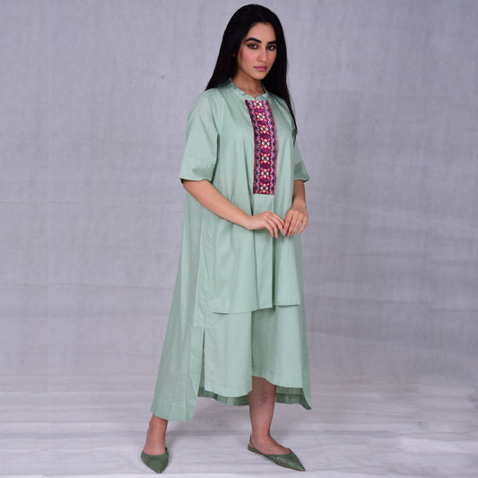 Layered Linen jalabiya with border embroidery - Anmar Couture